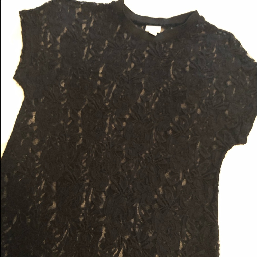 Like new Lace Top